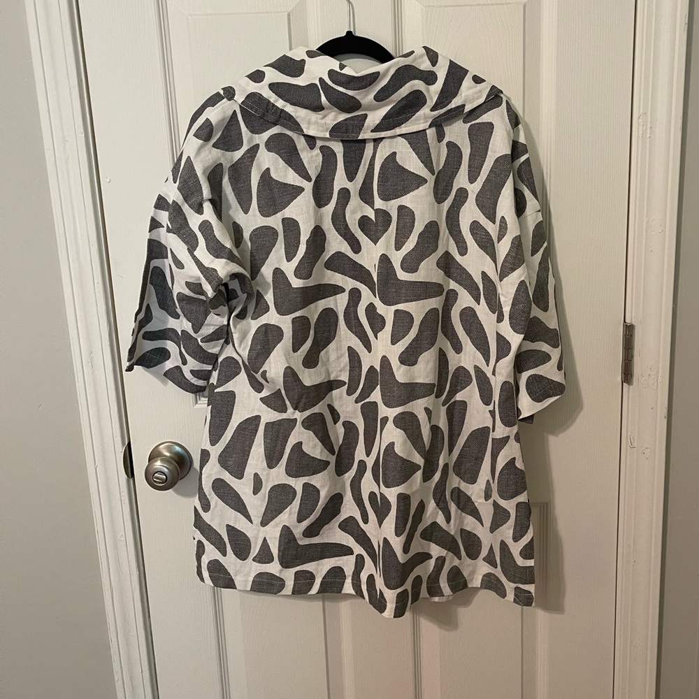 NWOT Adorable Lightweight Jacket - Picture 4 of 7